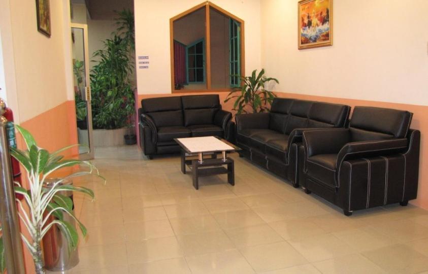 Hotel Mitra Garden Pangkal Pinang Esterno foto