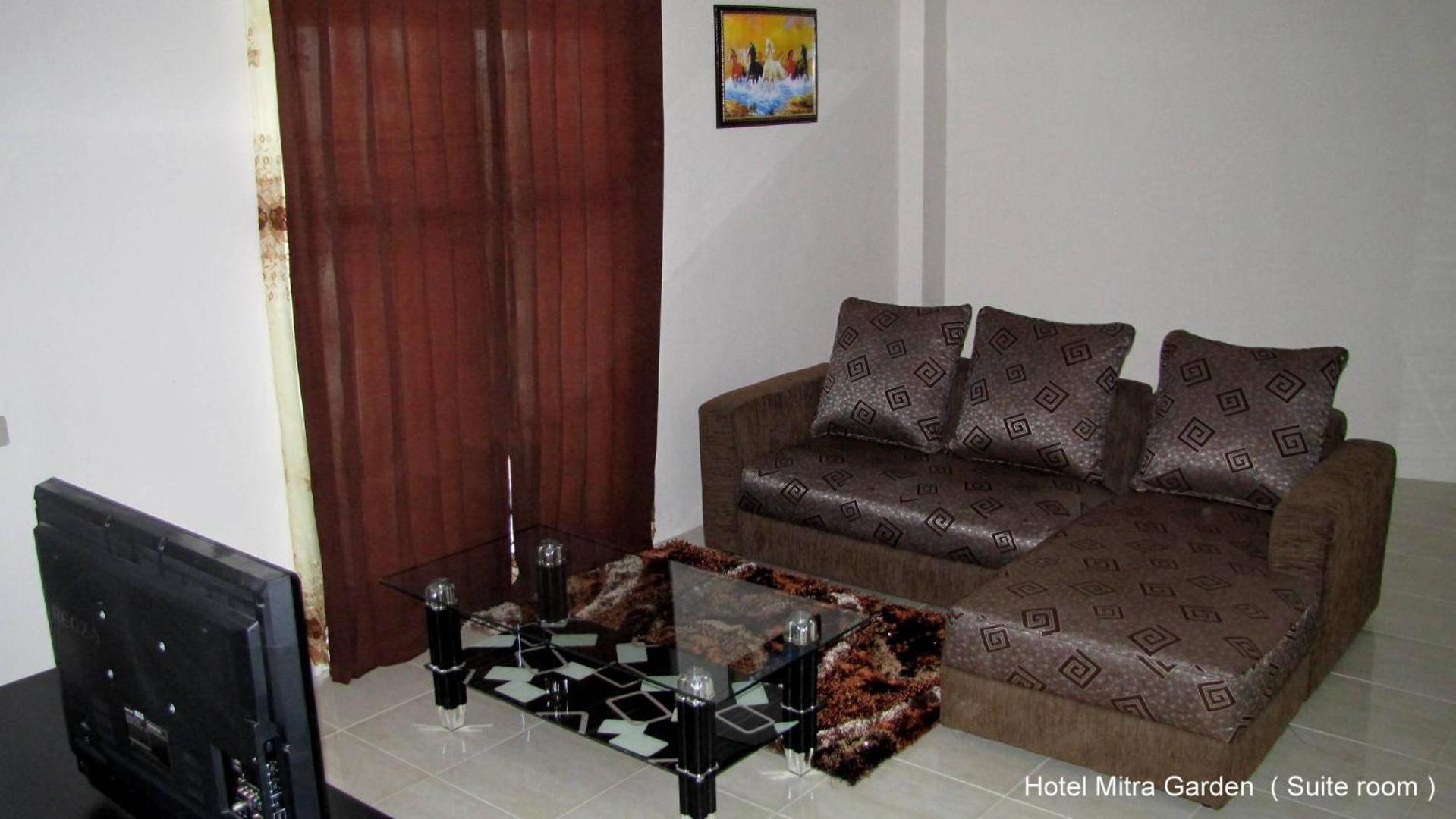 Hotel Mitra Garden Pangkal Pinang Esterno foto